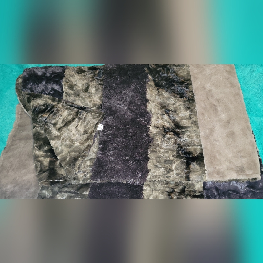 Luxury Minky Blankets I have available - Picture 6 of 11